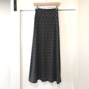 Maxi Skirt Black and White